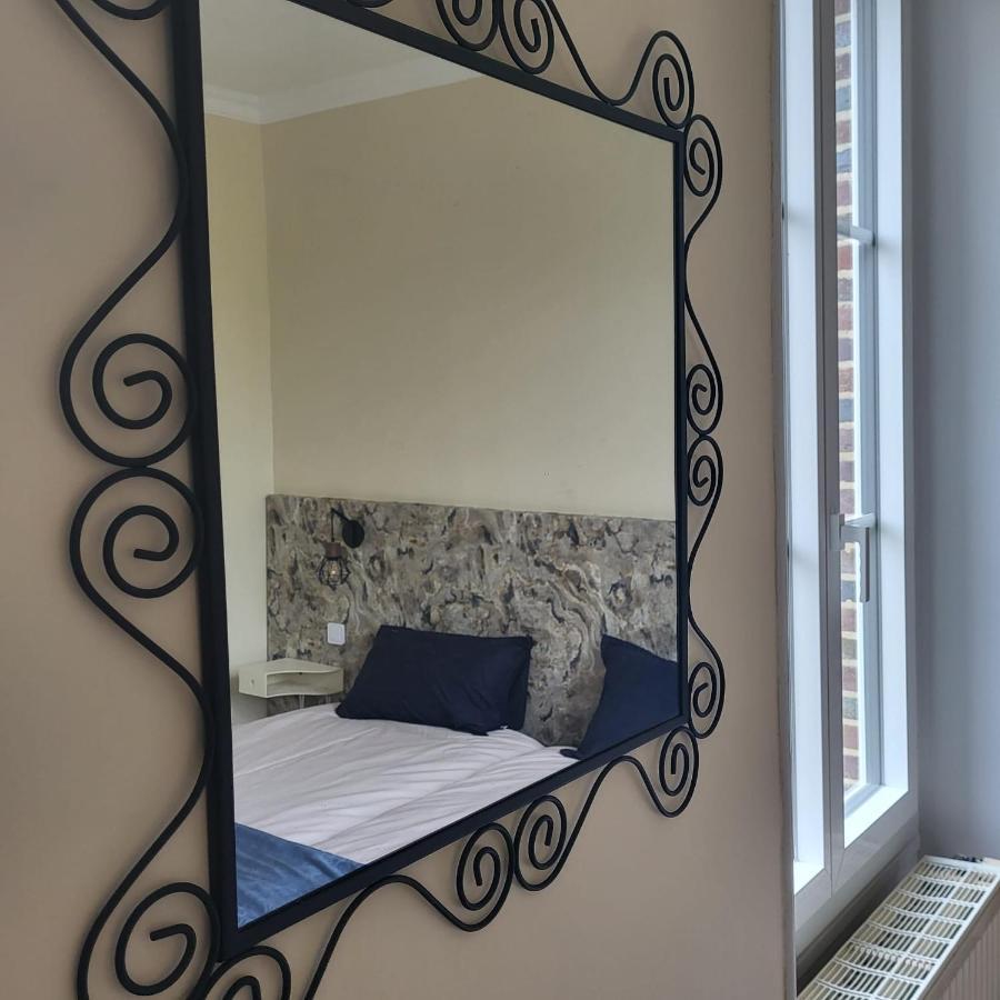 La Demeure D'Othe Bed & Breakfast Sormery Bagian luar foto