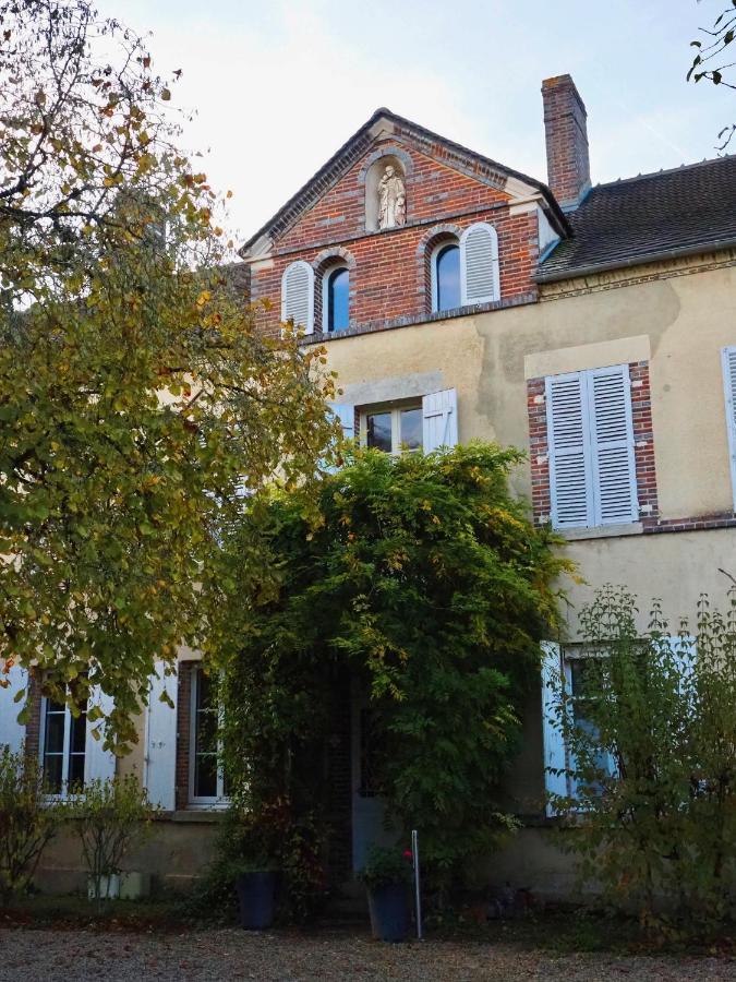 La Demeure D'Othe Bed & Breakfast Sormery Bagian luar foto