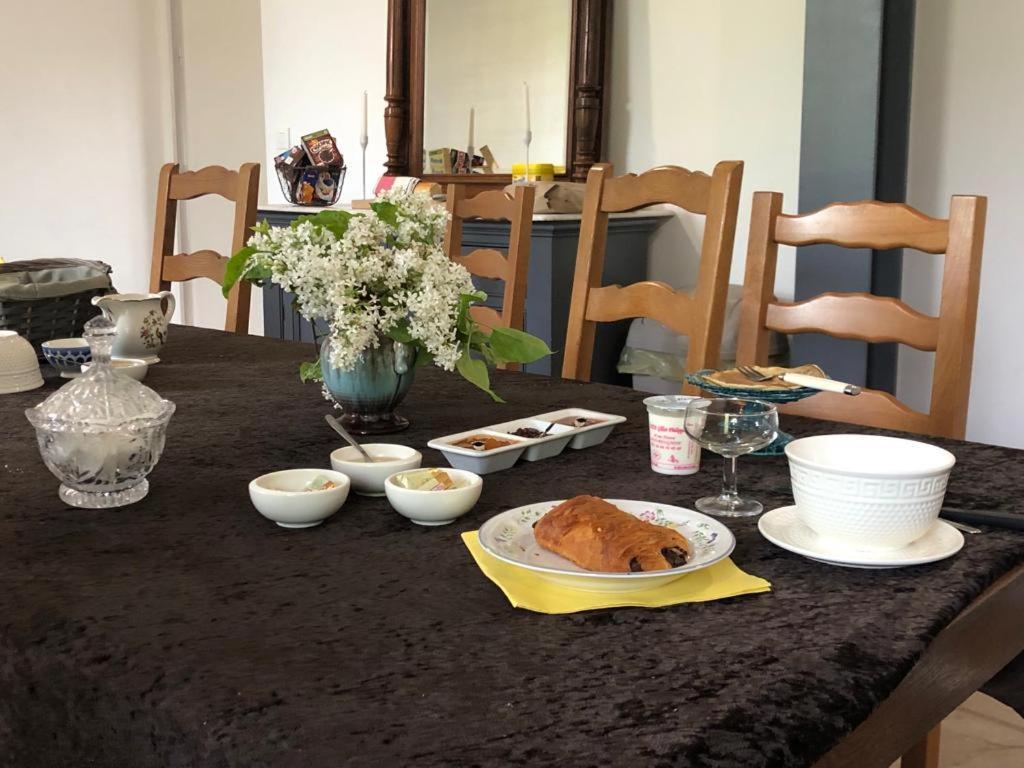 La Demeure D'Othe Bed & Breakfast Sormery Bagian luar foto