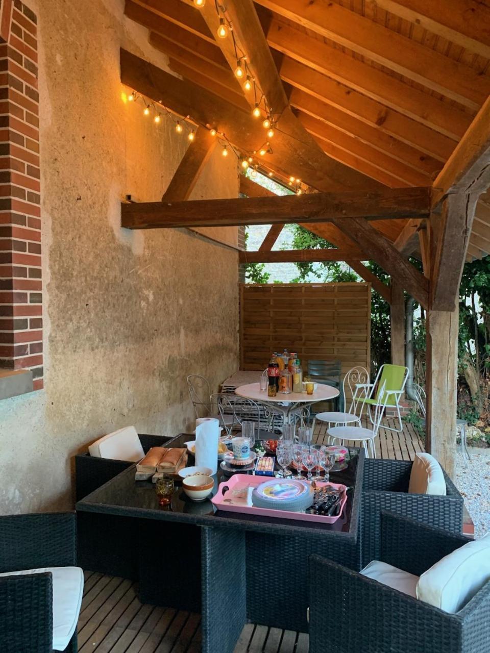 La Demeure D'Othe Bed & Breakfast Sormery Bagian luar foto