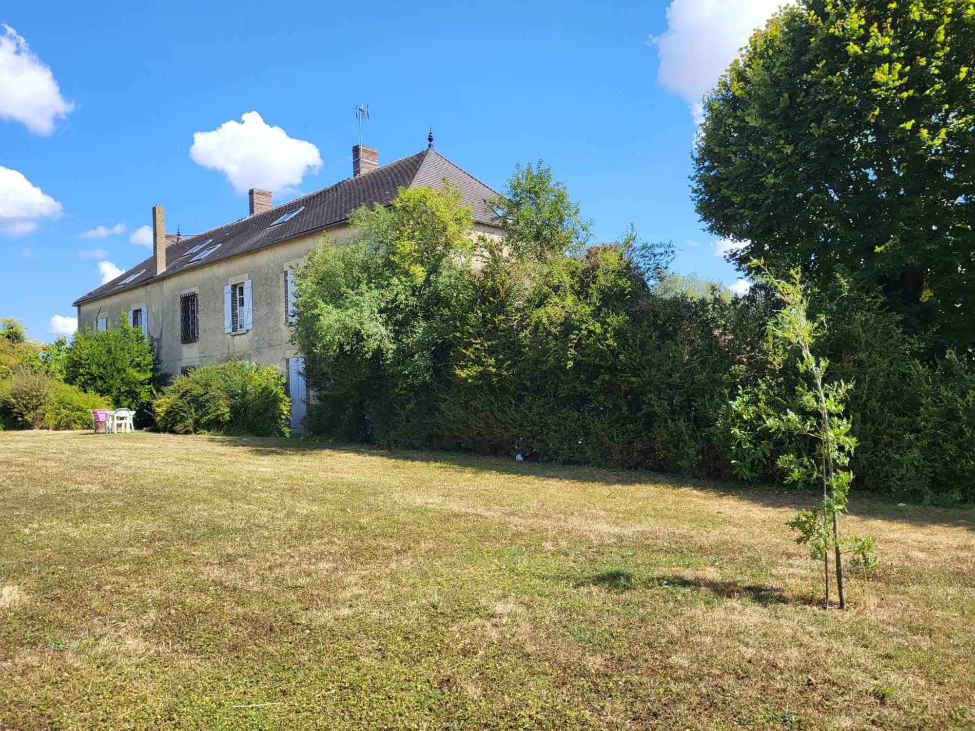 La Demeure D'Othe Bed & Breakfast Sormery Bagian luar foto